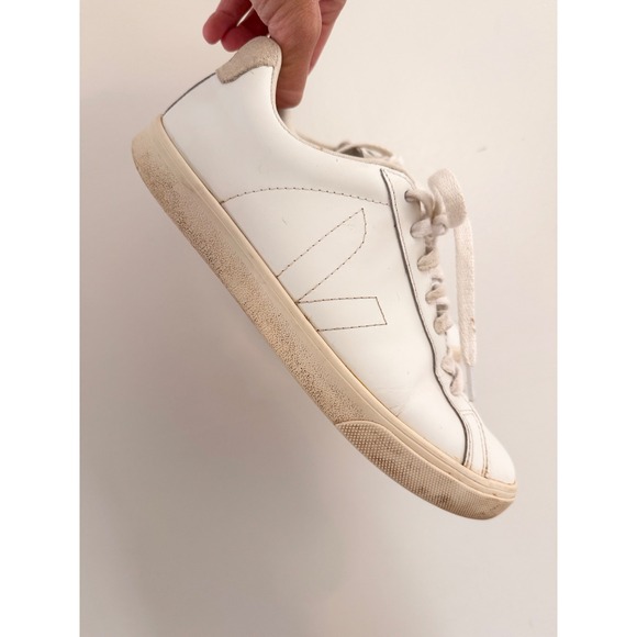 Veja Shoes - VEJA Esplar White Leather Low Top Sneakers Womens Size 9 EUR 40 Minimalist